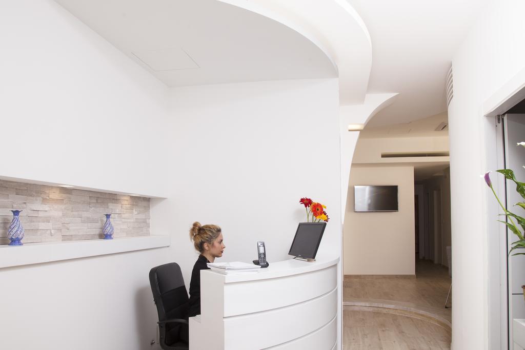 Maison Maneli 3* Rom