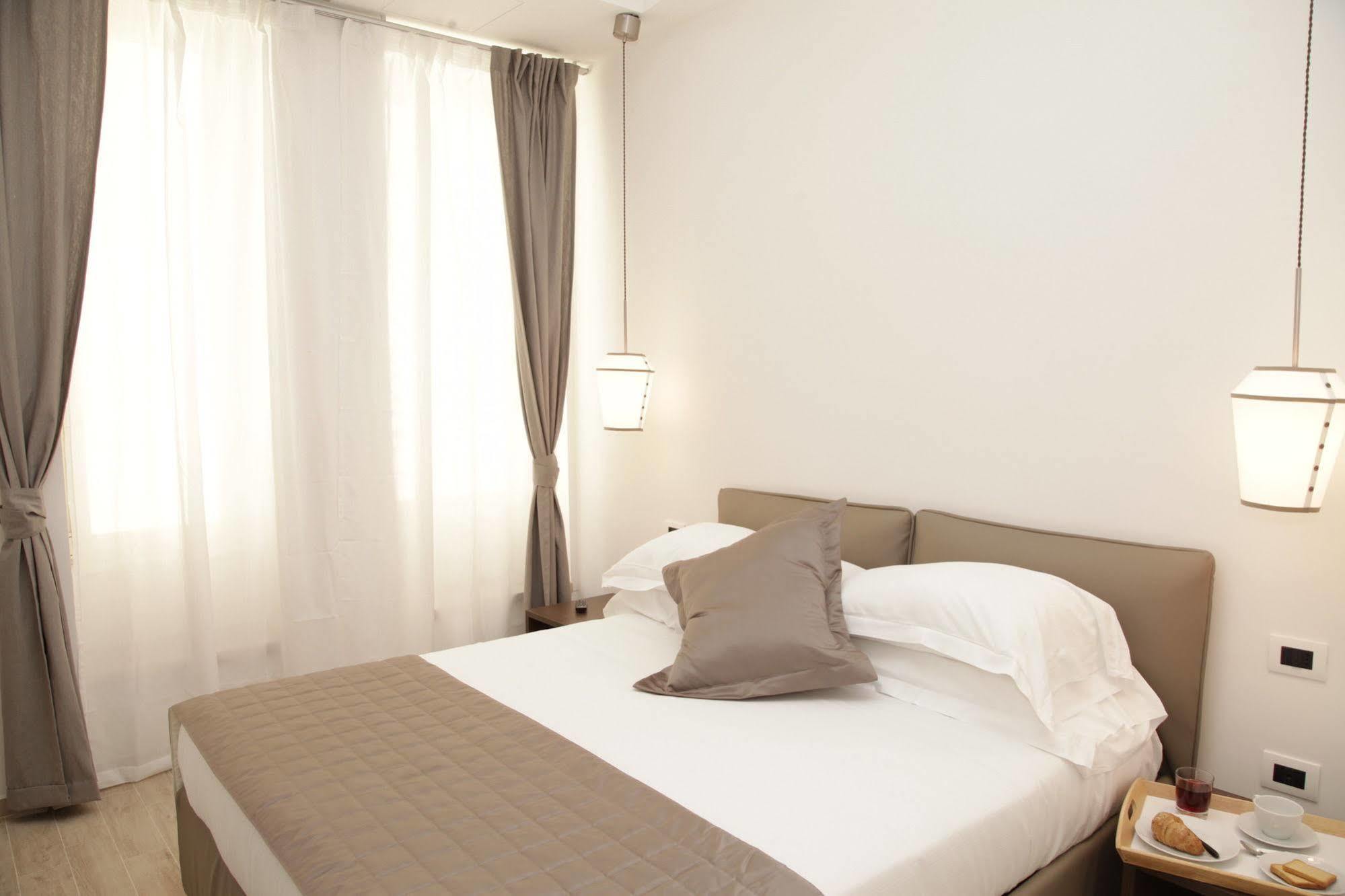 Maison Maneli 3* Rom